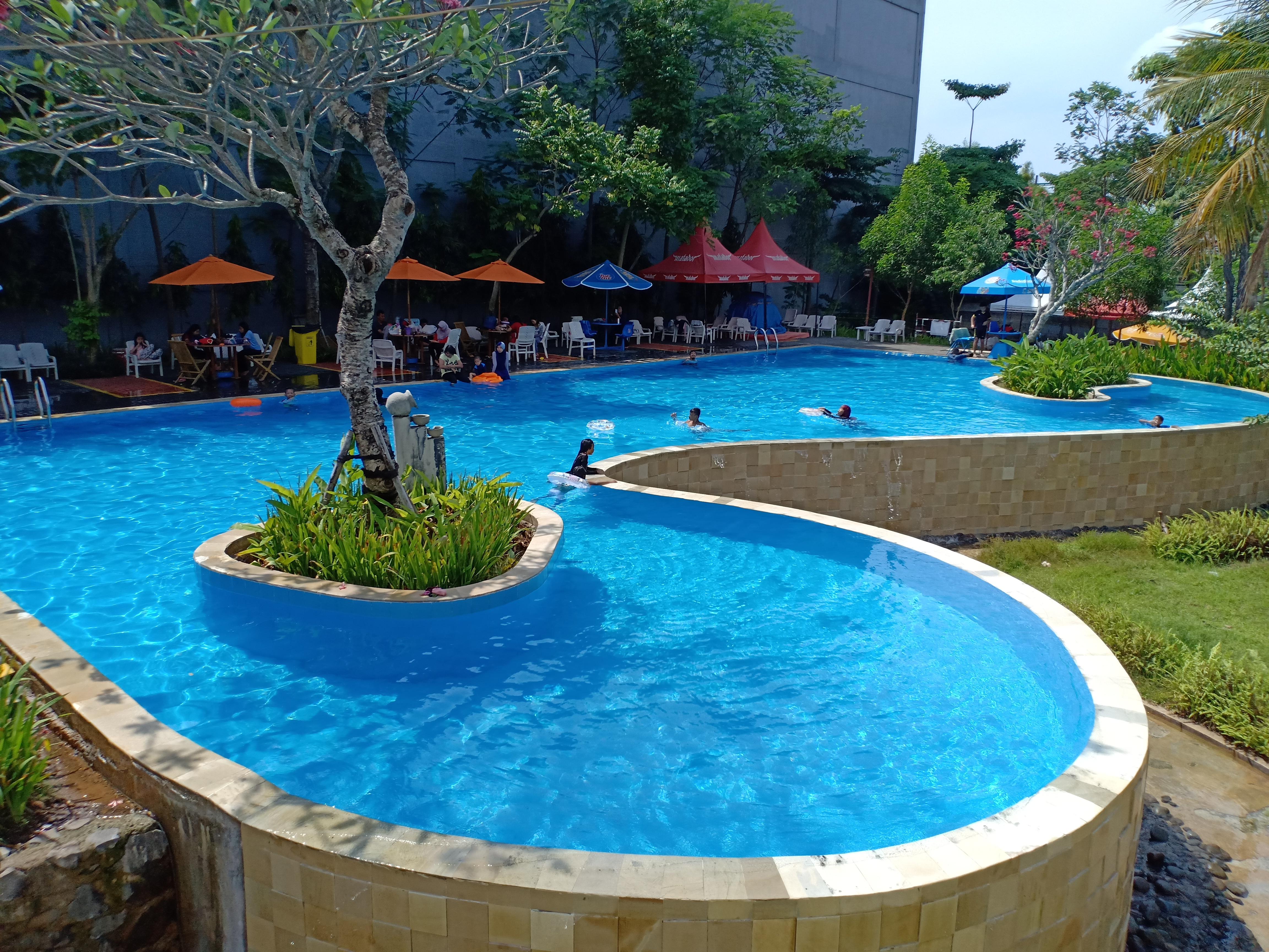 Ibis Budget Cikarang Festival Bekasi Esterno foto