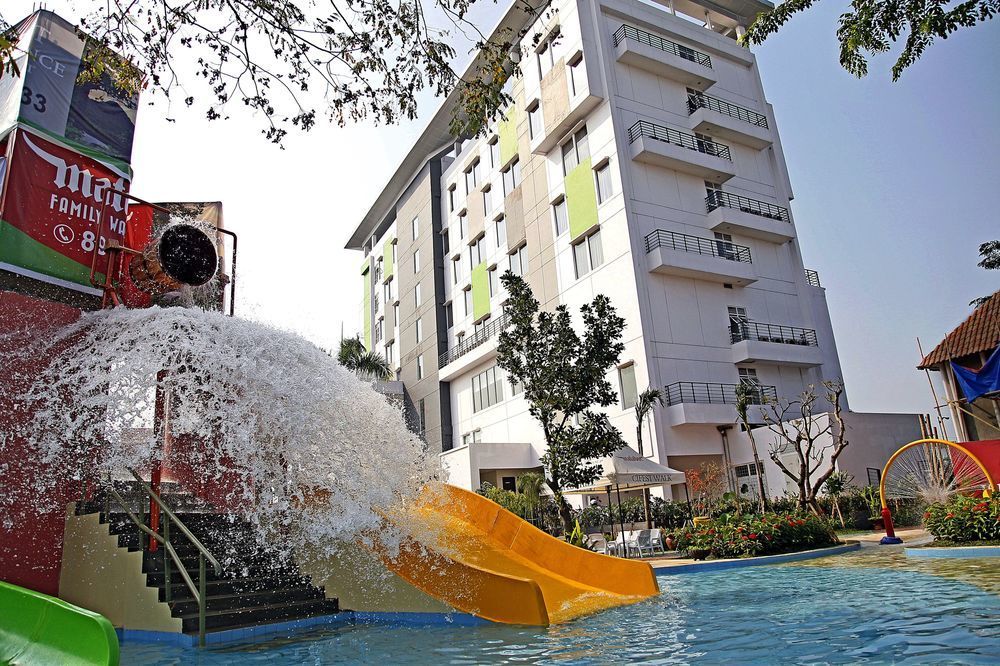 Ibis Budget Cikarang Festival Bekasi Esterno foto