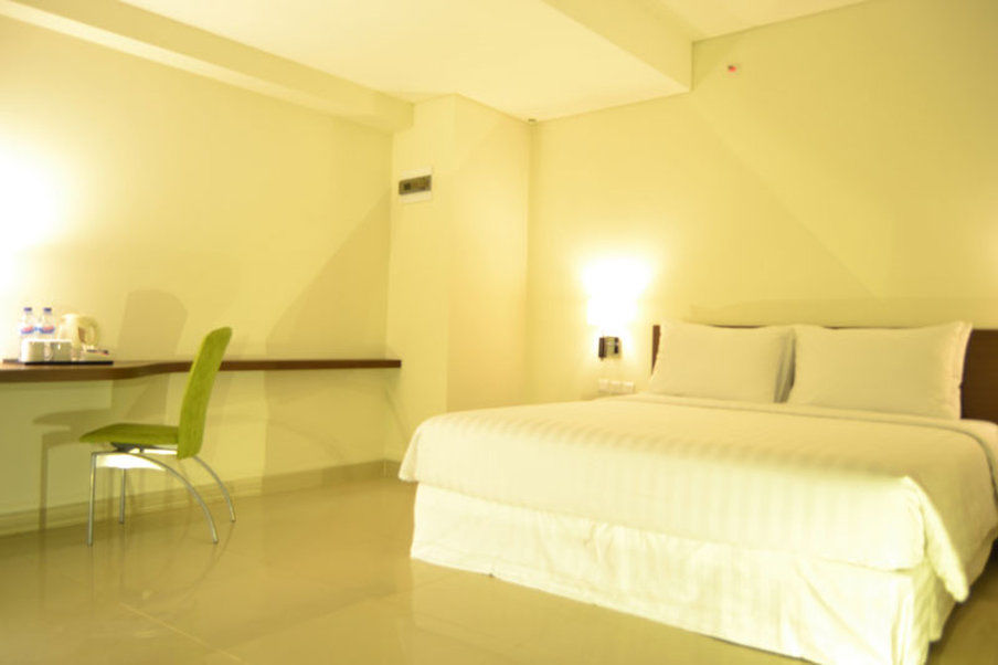 Ibis Budget Cikarang Festival Bekasi Esterno foto