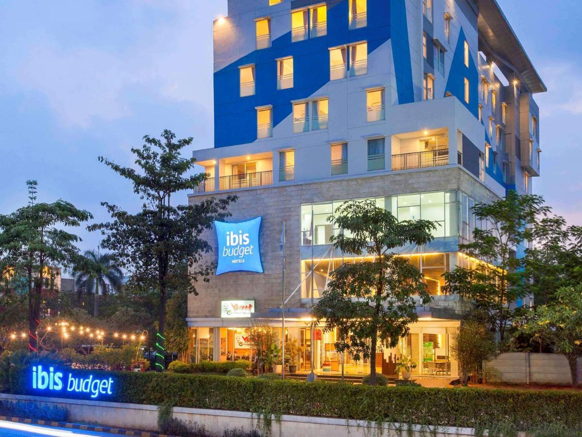 Ibis Budget Cikarang Festival Bekasi Esterno foto